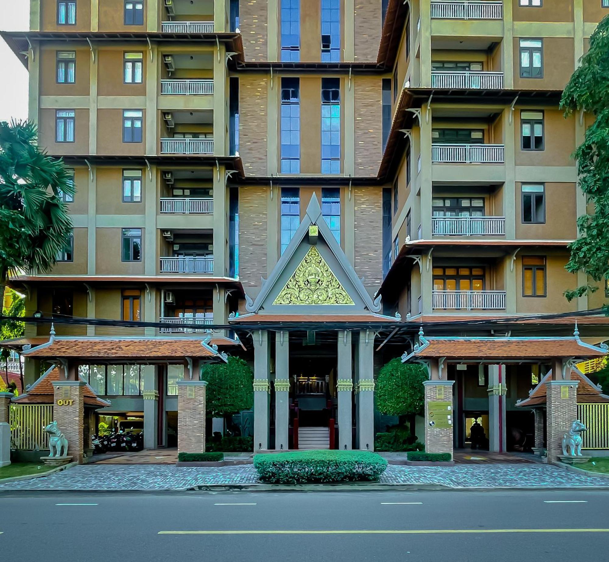 Jaya Suites Hotel Phnom Penh Exterior foto